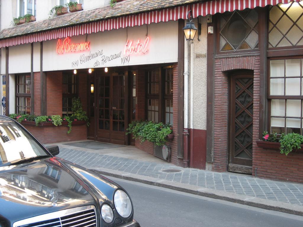 Les Berceaux Hotel Epernay Bagian luar foto